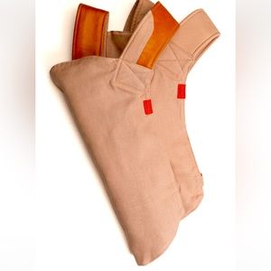 Sakura Bloom Onbuhimo Baby Carrier made of Linen and Leather